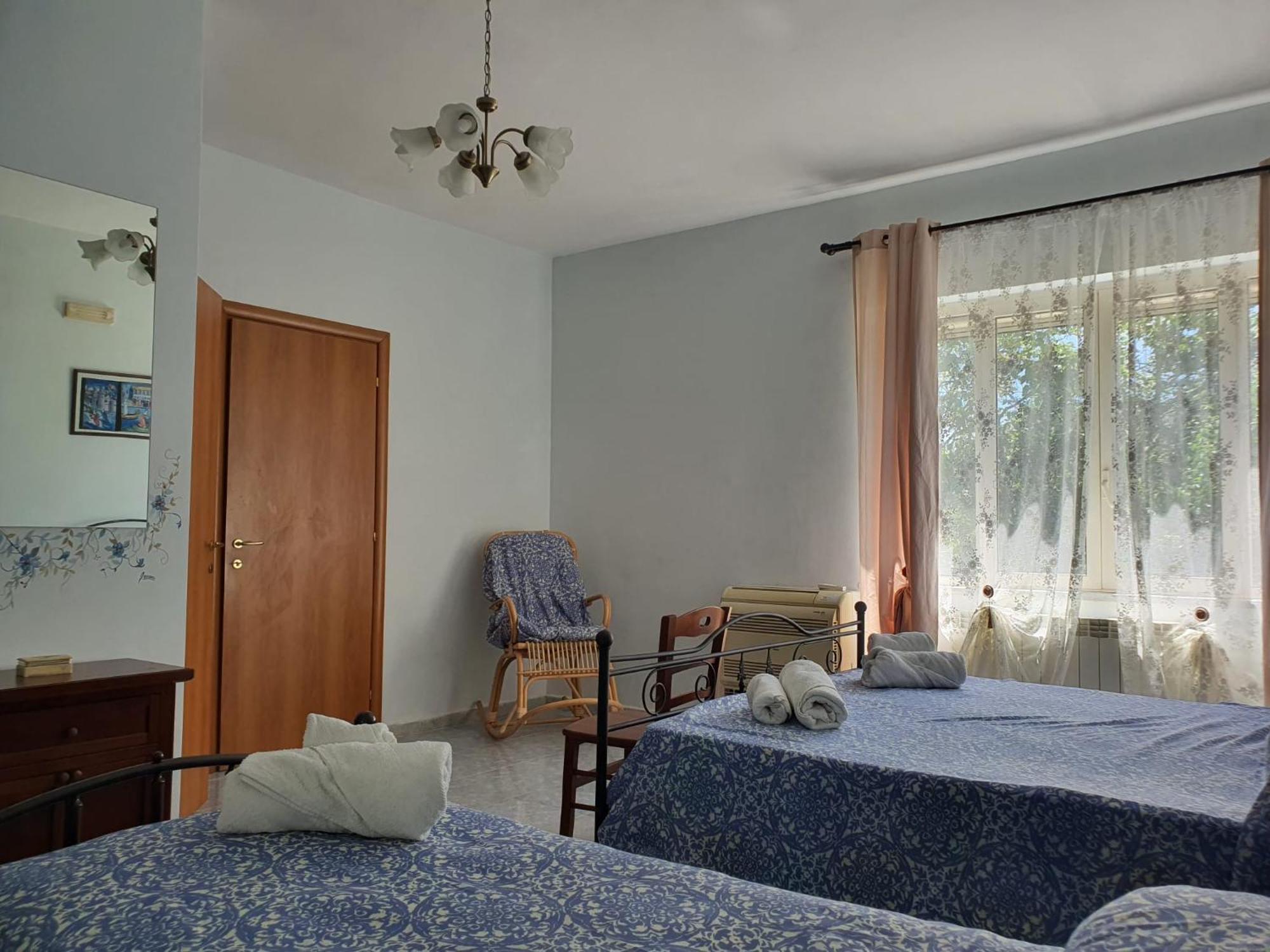 Libro Di Sogni - B&B Letterario Caserta Vecchia Eksteriør bilde